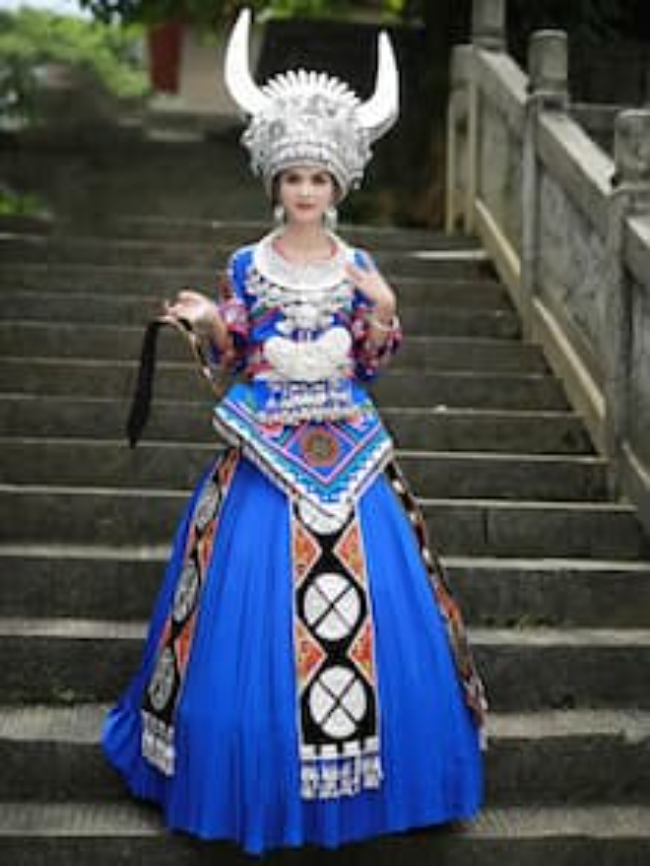 牡丹江演出服装定制