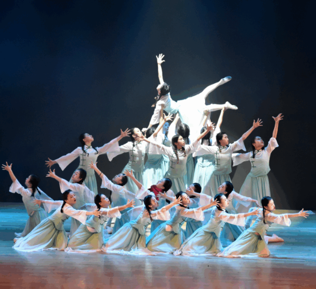 牡丹江政府年会供应服装