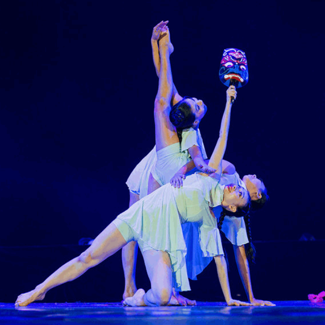 牡丹江高校迎新晚会提供服装