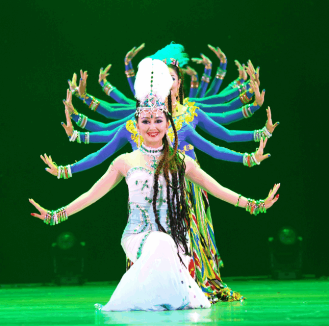 牡丹江舞蹈大赛供应服装